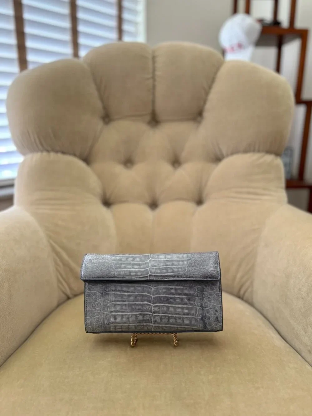 Auth BYRON NEW YORK Genuine Crocodile Flap Clutch Bag...GORGEOUS!